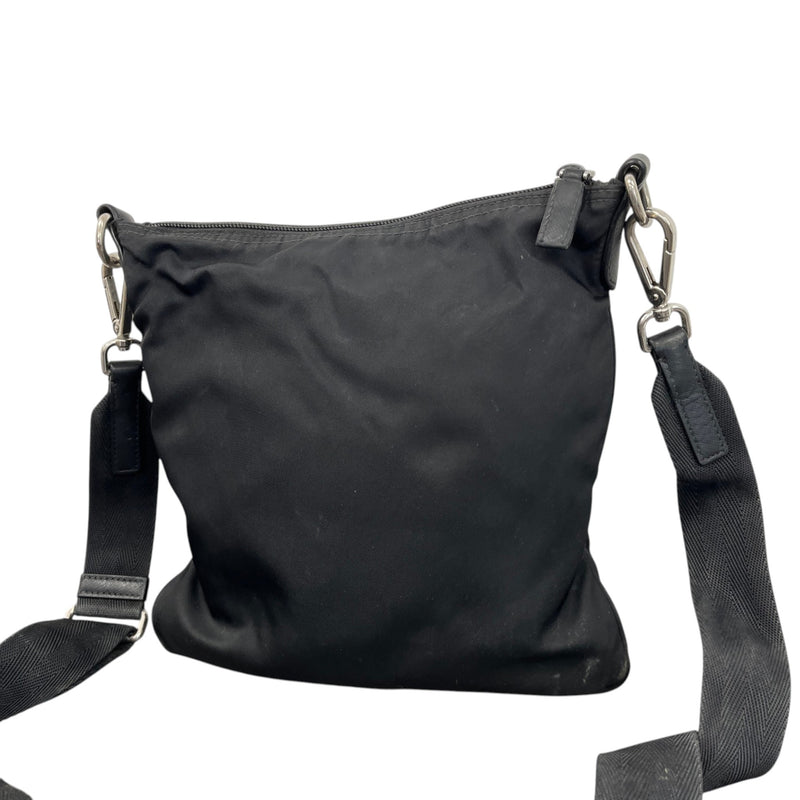 Men's Re Nylon Plaque Logo Messenger Bag Black