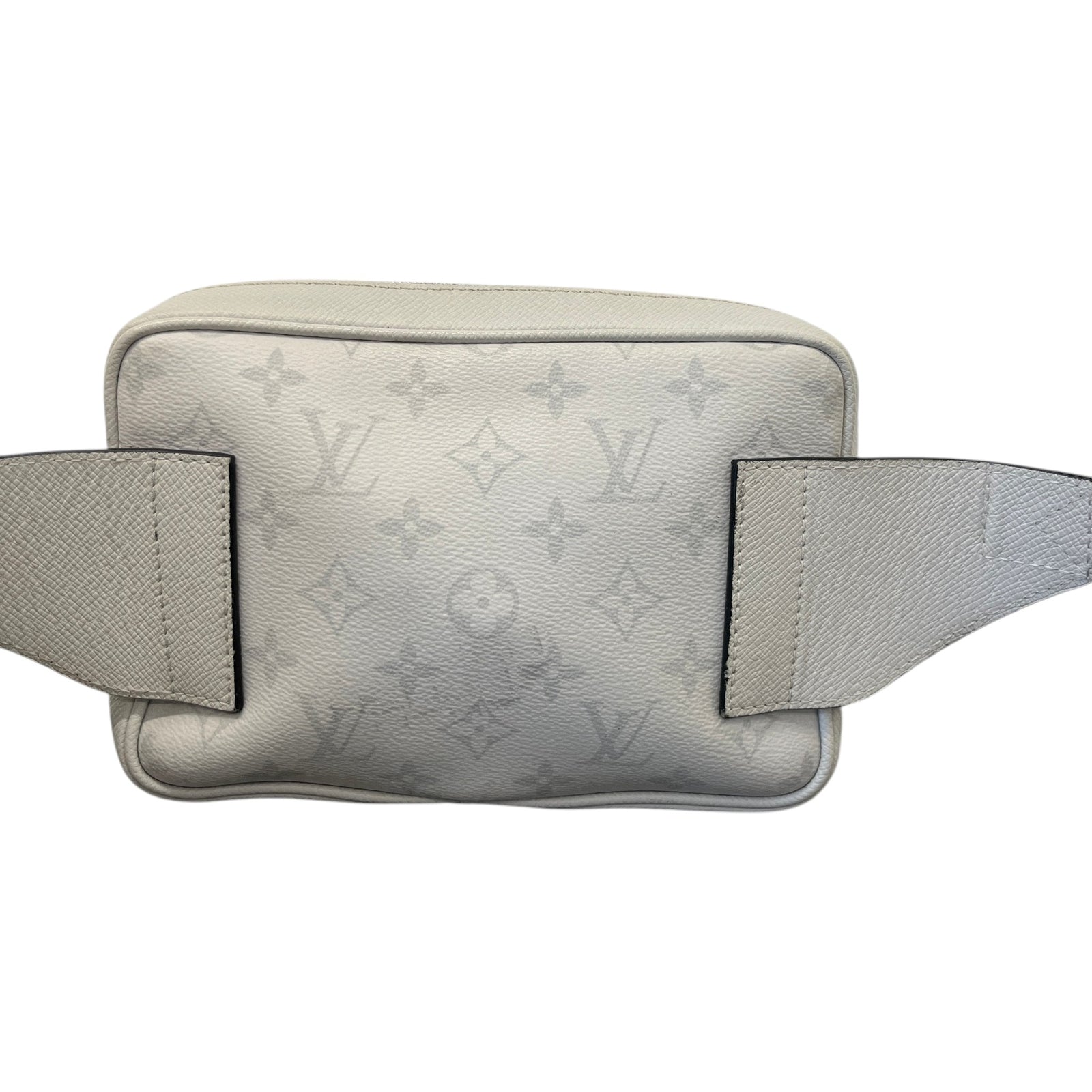 Men's Monogram Taiga outdoor Messenger Bag Grey - Photo 3
