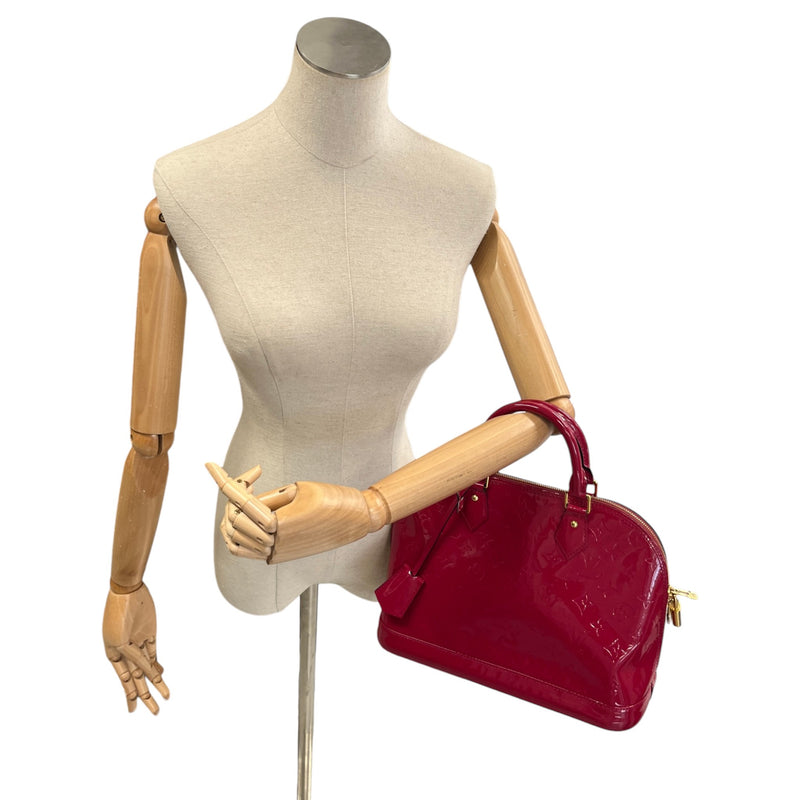 Women's Vernis Leather Alma PM Handbag Pink