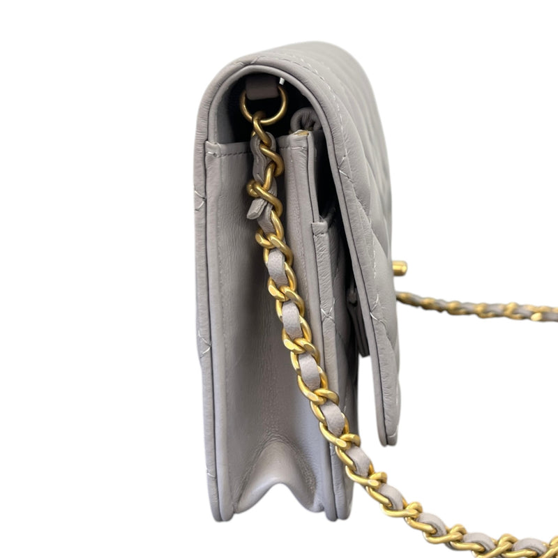 Women's Quilted Lambskin Pearl Crush Wallet On Chain Bag Grey