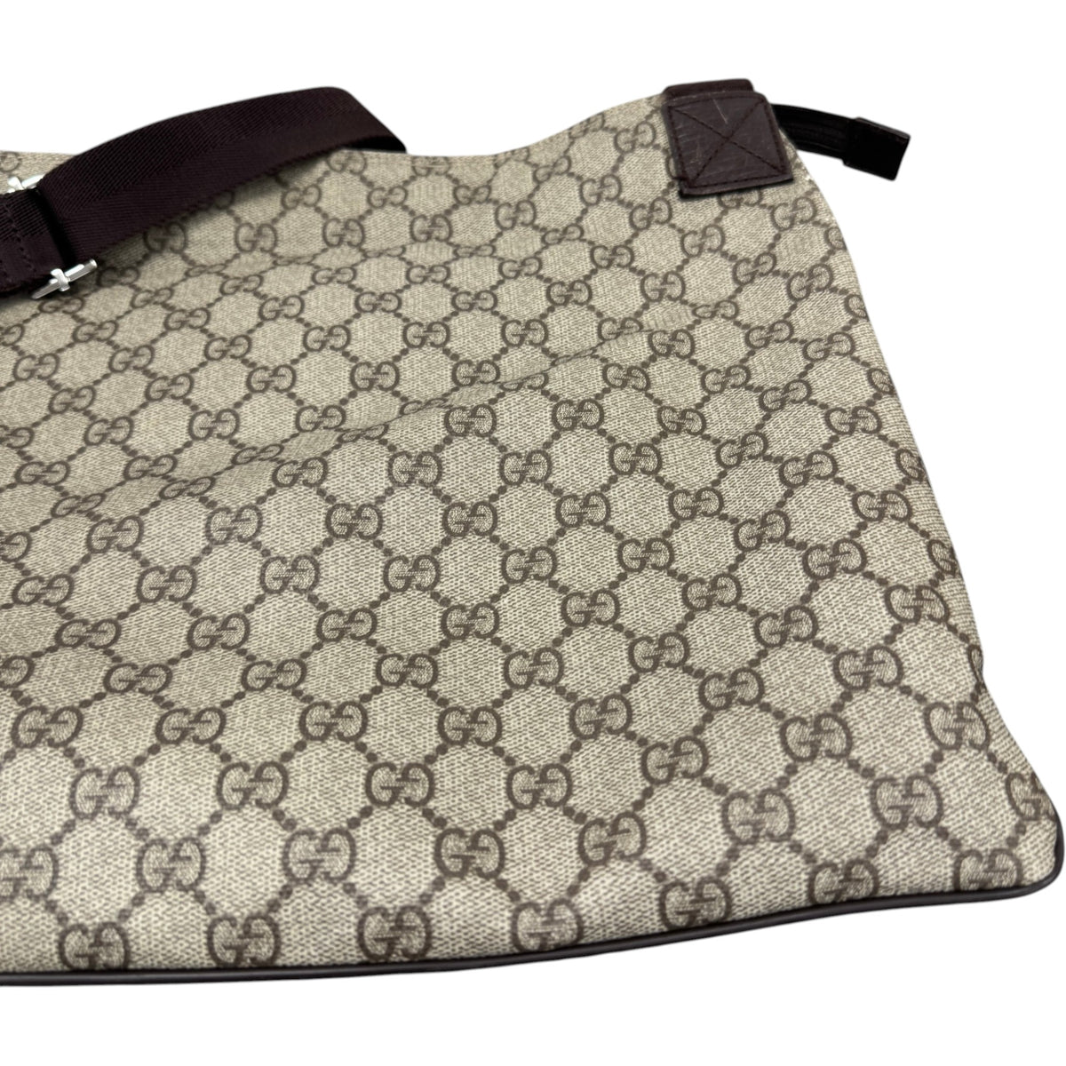 Men's GG Supreme Messenger Bag Beige - Photo 8