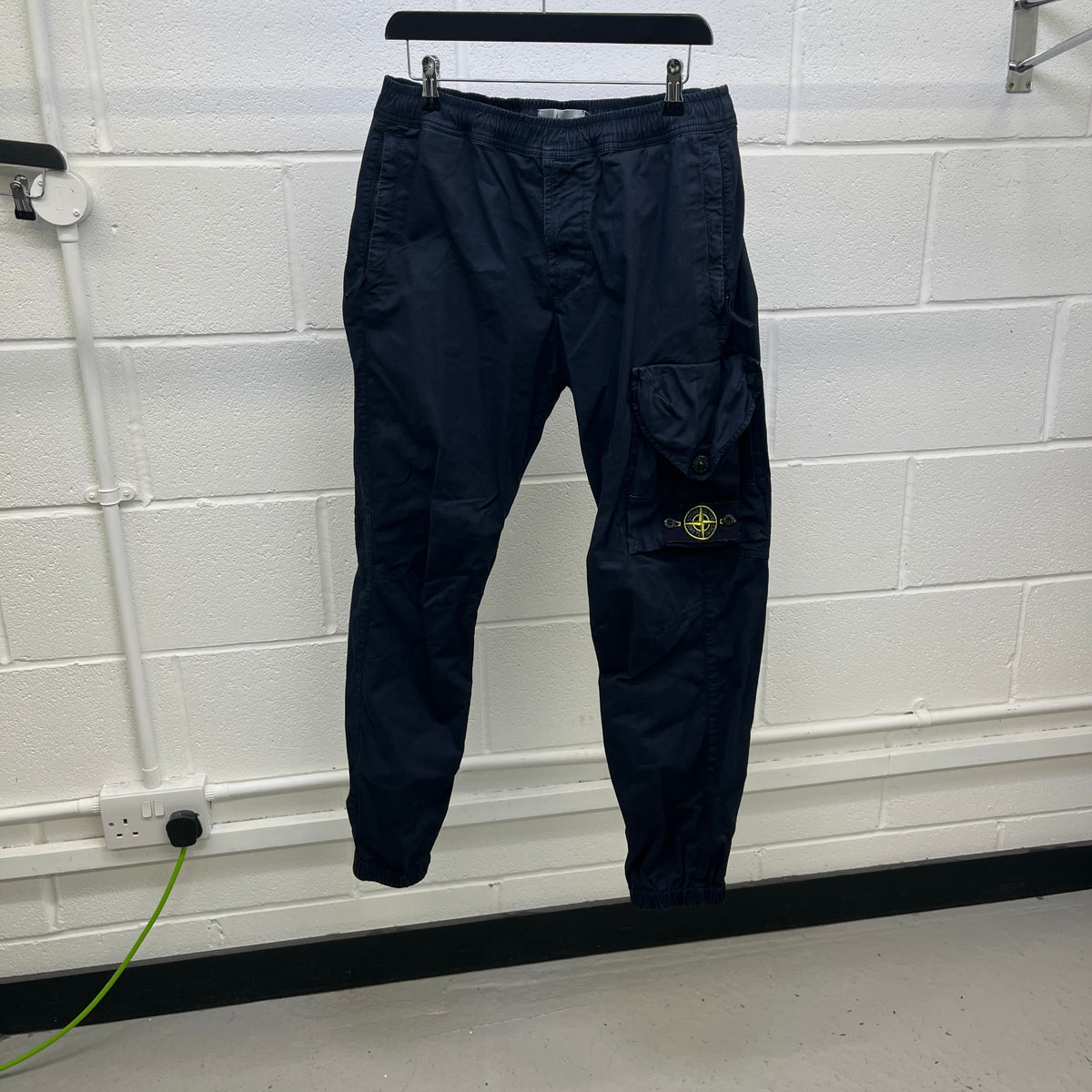 Men's Applique Logo Cargos Navy Size S / W30 - Photo 7