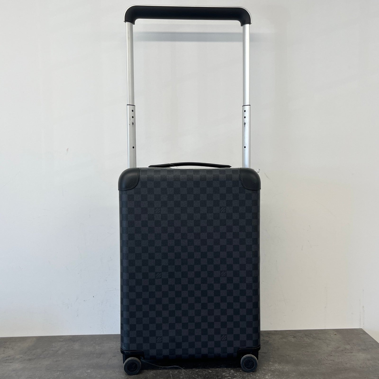 Men's Damier Graphite Horizon 55 Rolling Suitcase Black - Photo 17