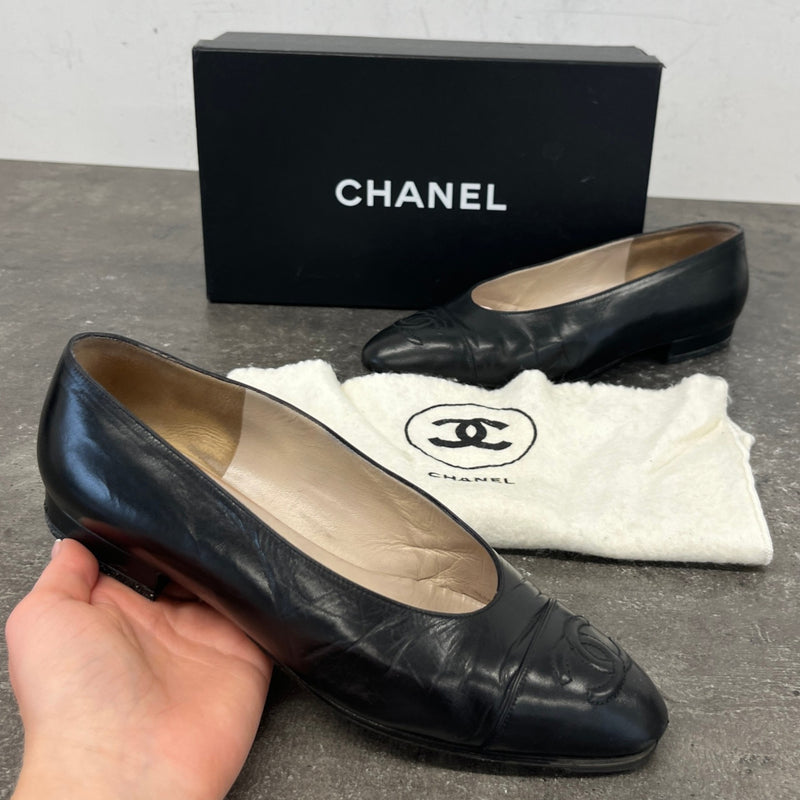 Women's Cc Cap Toe Chunky Heel Mules Black Size EU 38 / UK 5