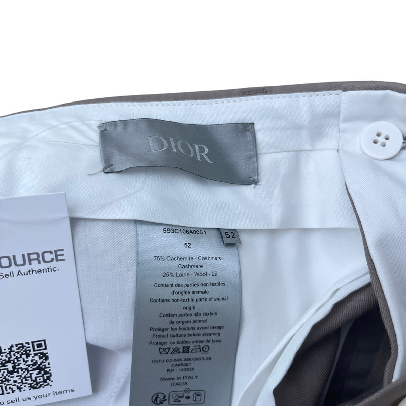 Men's Tapered Suit Shorts Beige Size XL / W36
