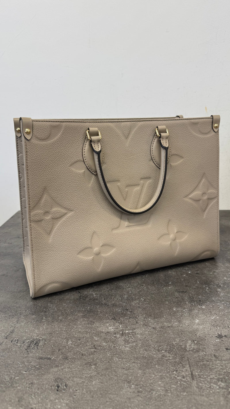 Women's Monogram OnTheGo MM Handbag Beige