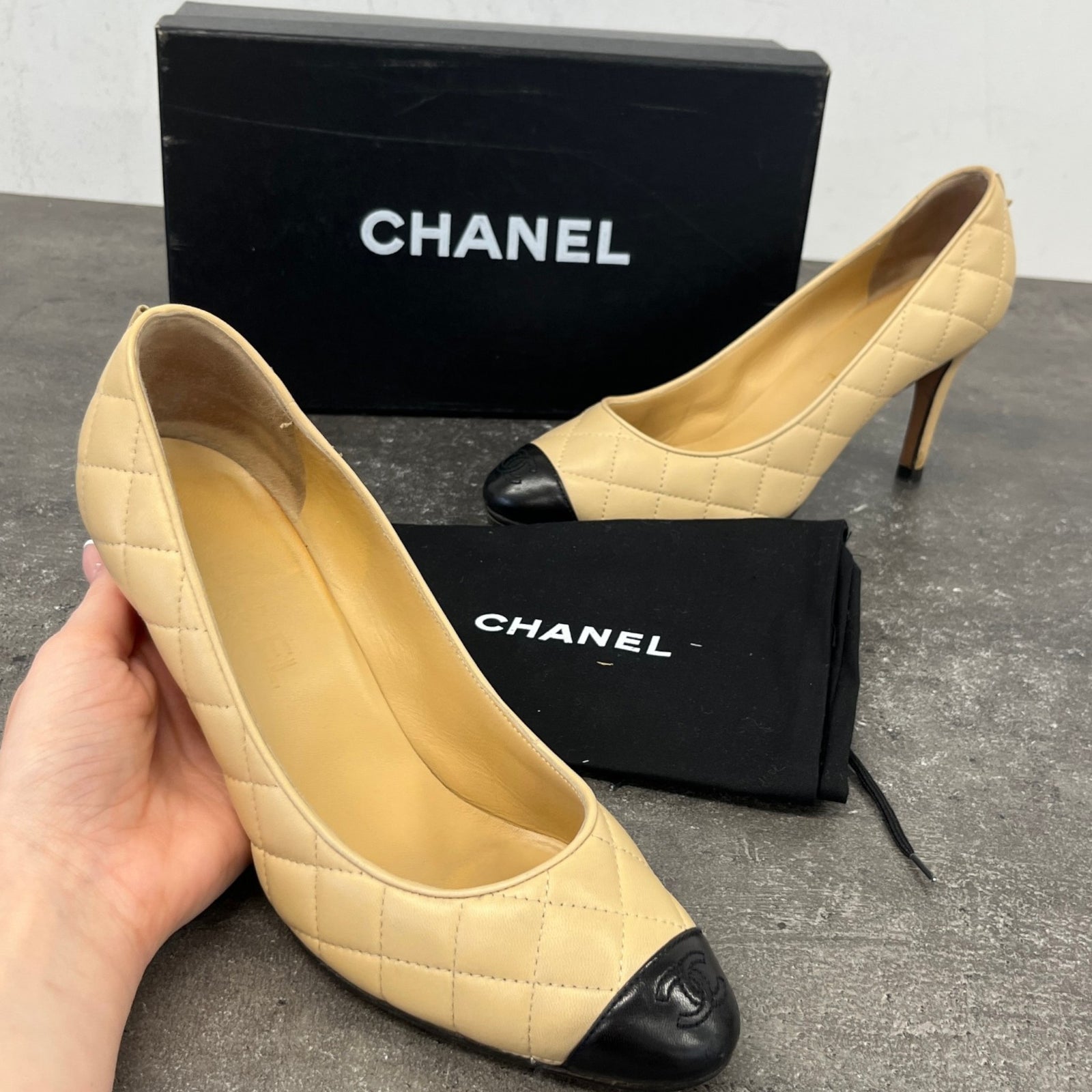 Women's Quilted Cc Cap Toe Pump Heels Beige Size EU 38 / UK 5 - Photo 11