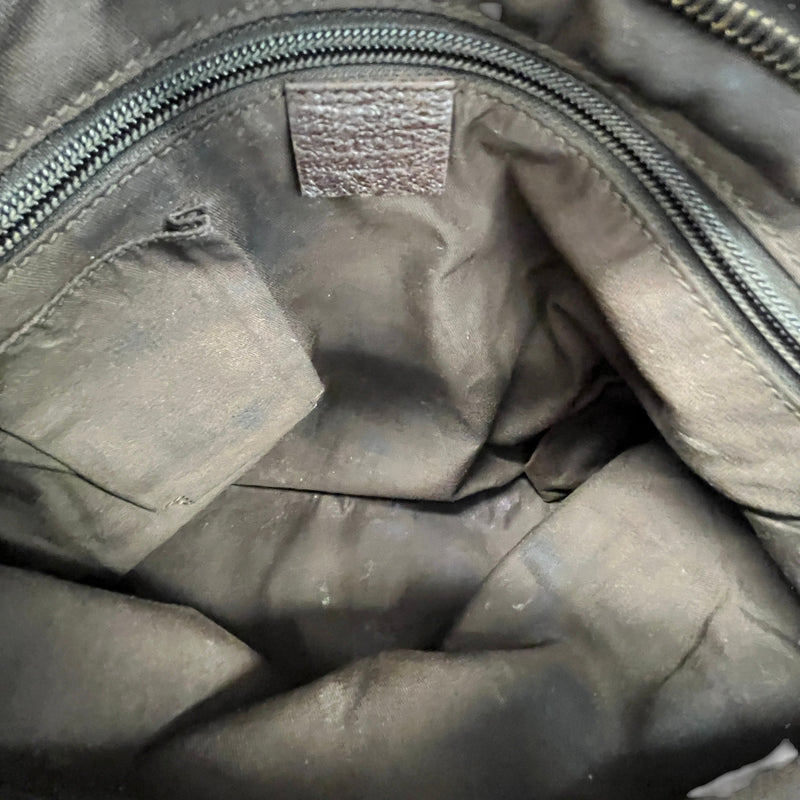 Men's Gg Supreme Messenger Bag Beige