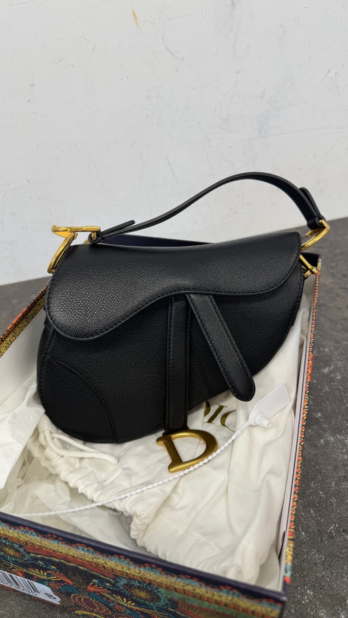 Women's Mini Saddle Handbag Black - Photo 8