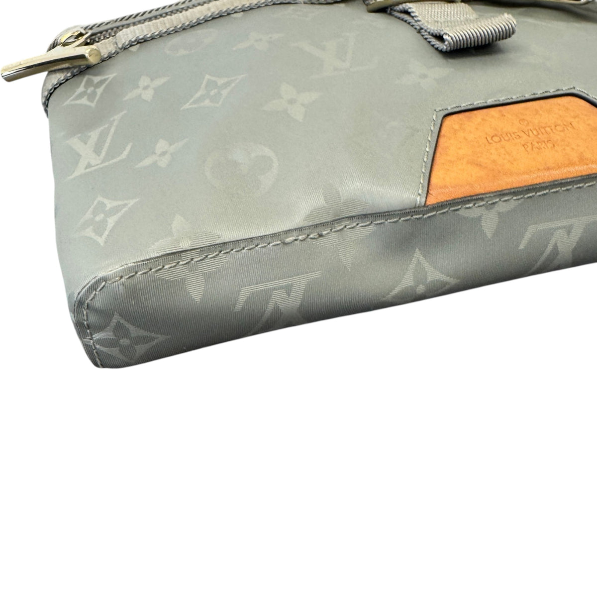 Men's Monogram PM Titanium Messenger Bag Green - Photo 7