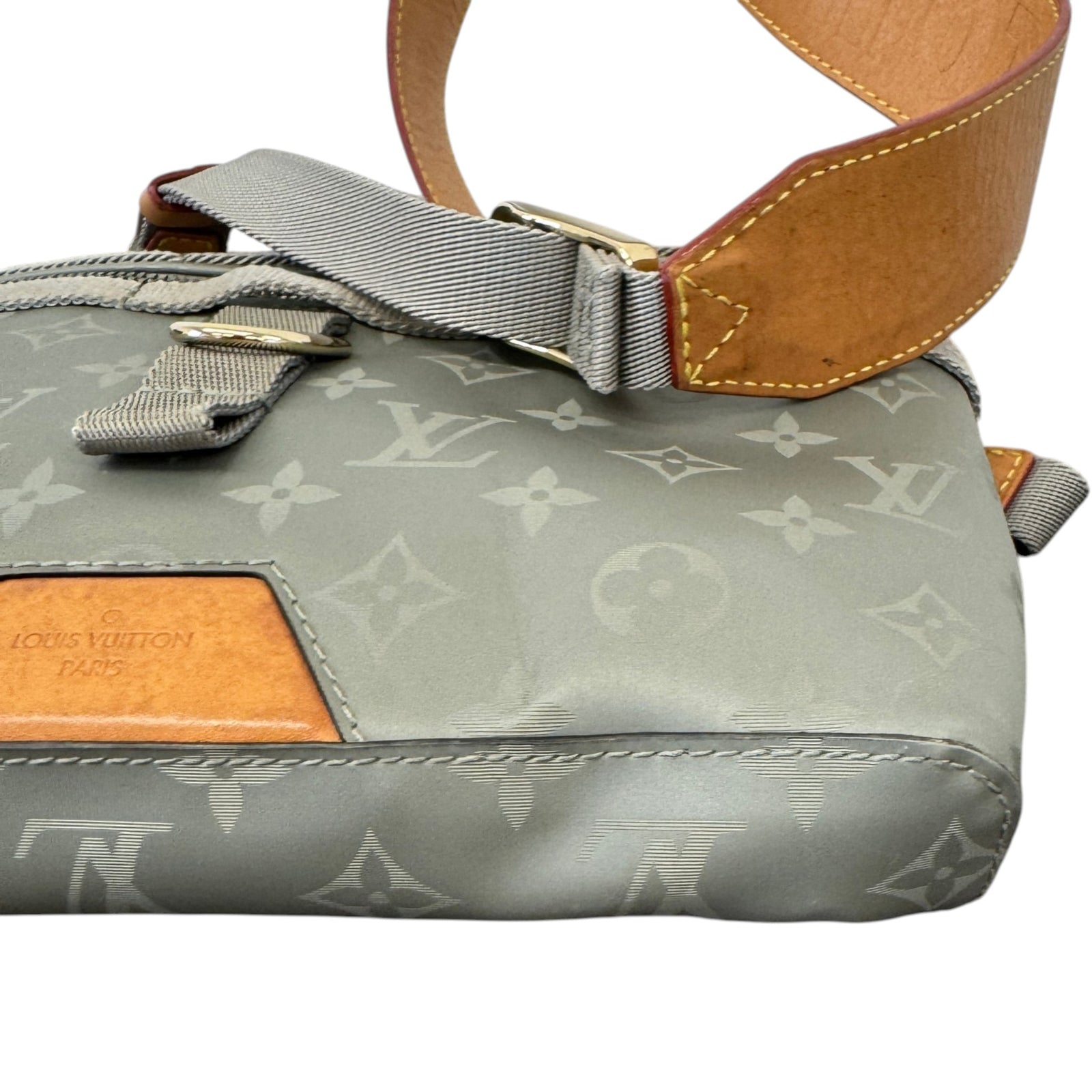 Men's Monogram PM Titanium Messenger Bag Green - Photo 8
