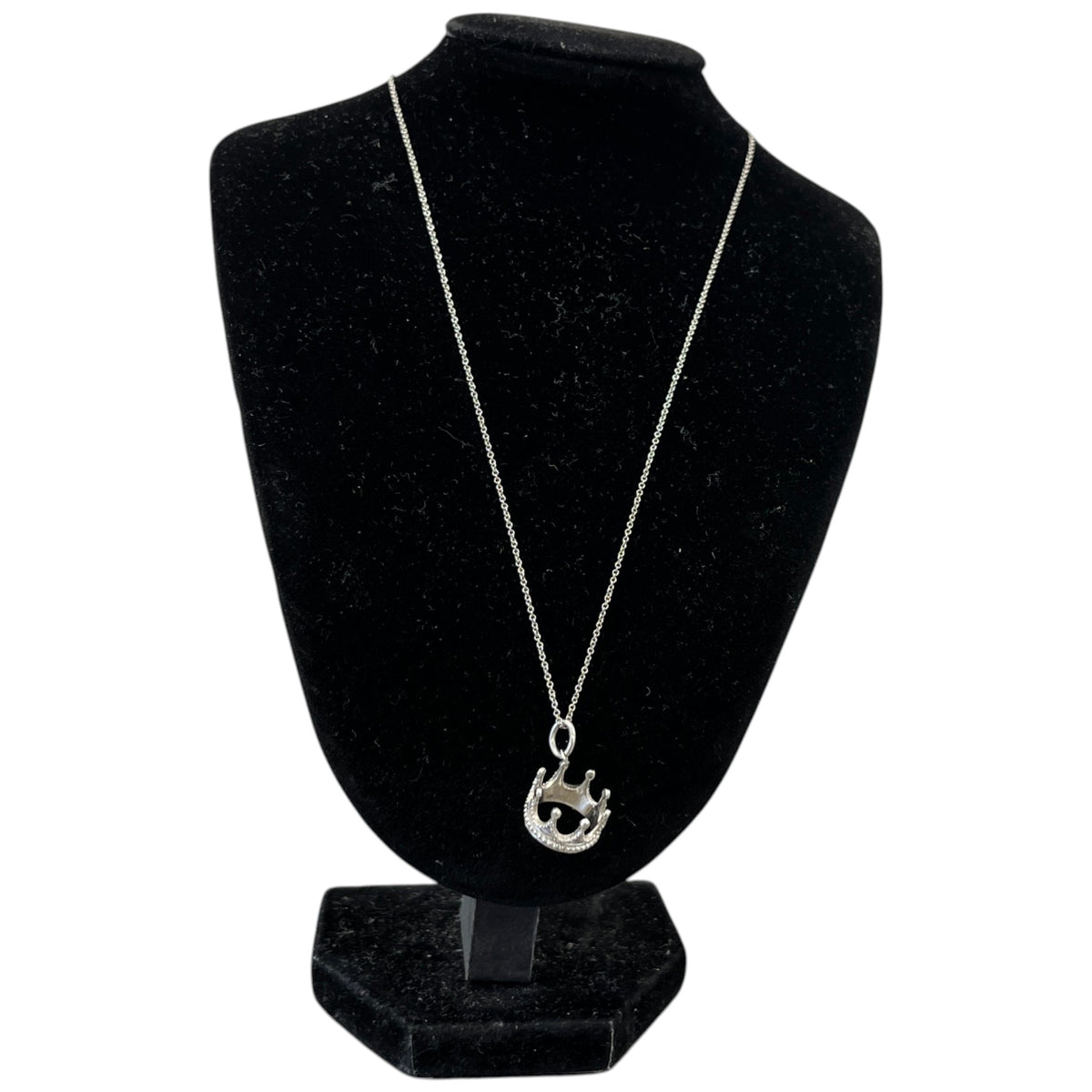 Women's Crown Pendant Necklace Silver - Photo 4