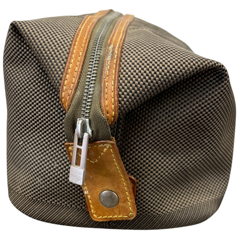 Men's Damier Geant Albatros Toiletry Bag Khaki