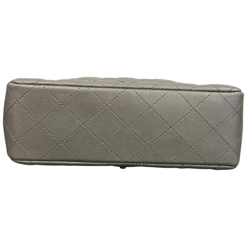 Women's Mini CC Quilted Lambskin Flap Handbag Grey
