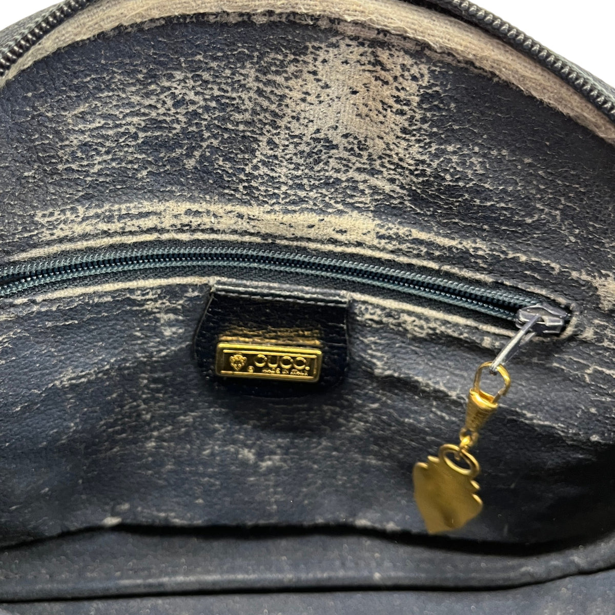 Women's GG Supreme Oval Crossbody Bag Navy - Photo 11
