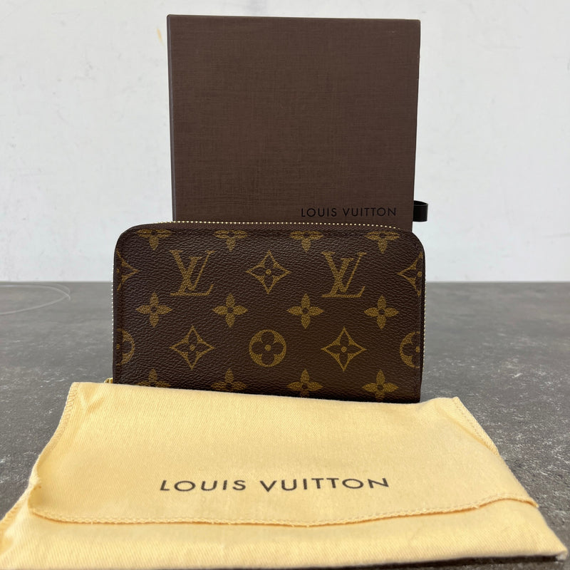 Women's Monogram Zippy Wallet Brown