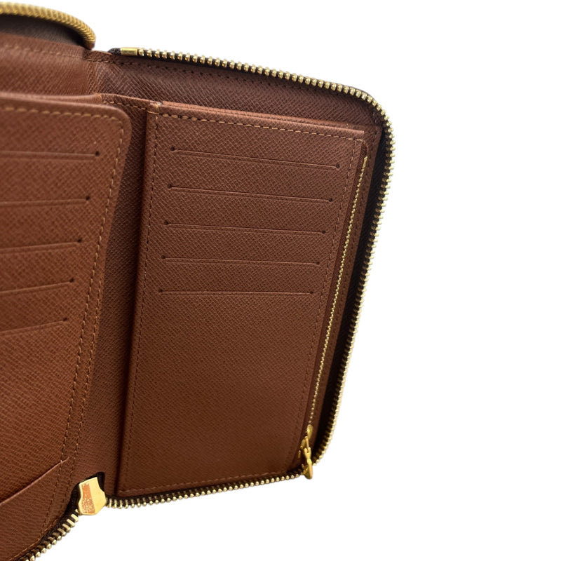 Women's Monogram Zippy Wallet Brown