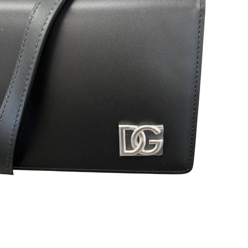 Men's D&G Plaque Logo Messenger Bag Black
