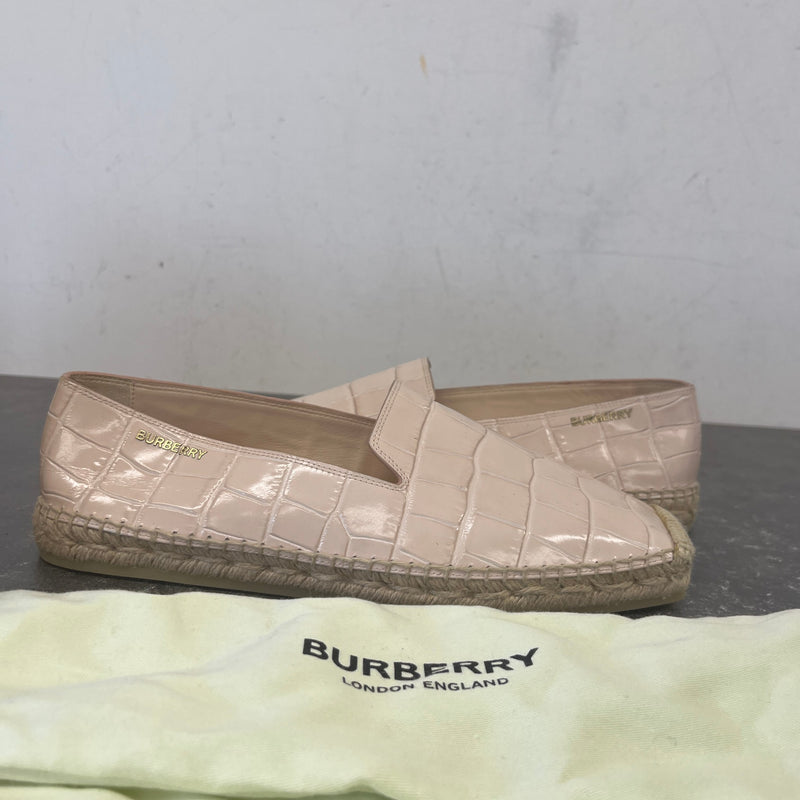 Women's Crocodile Embossed Loafers Pink Size UK 7.5 / EU 40.5