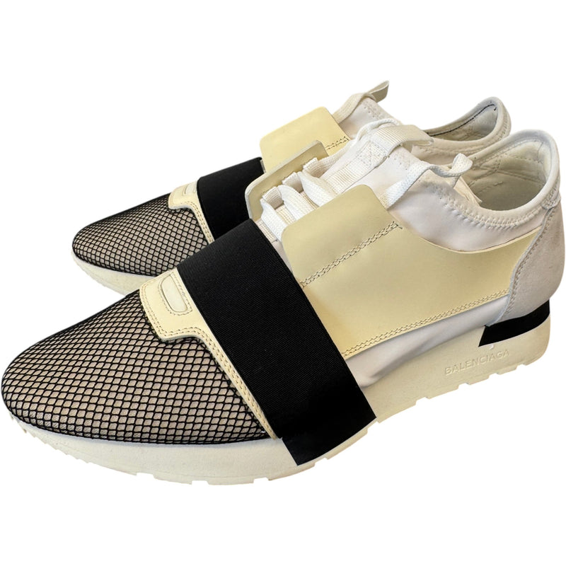 Men's Race Runner Low Trainers Cream Size UK 7 / EU 41