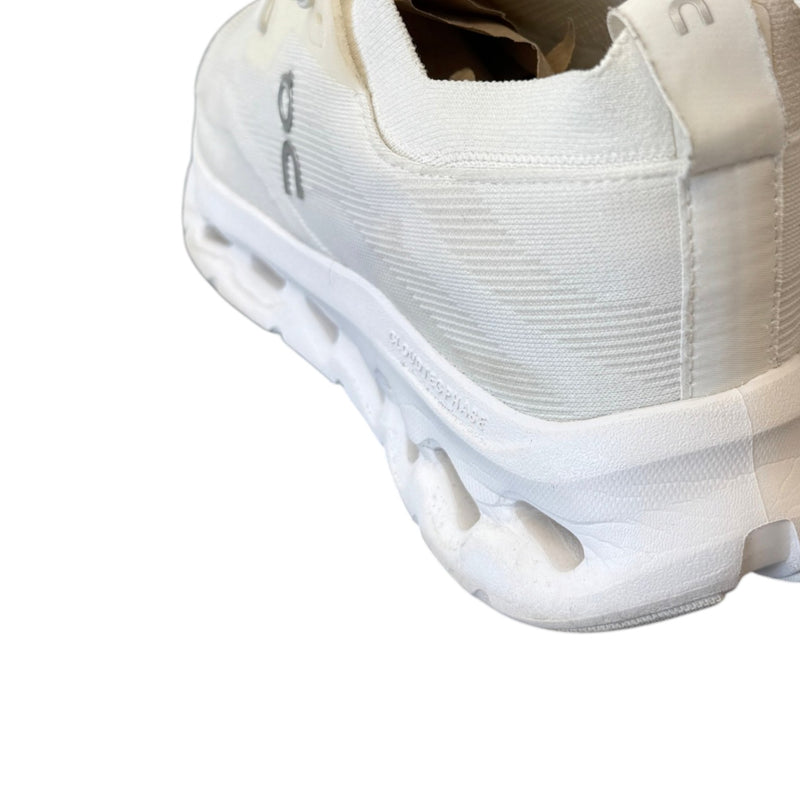 Men's X On Cloudtilt Moon Low Trainers White Size UK 10.5 / EU 44.5