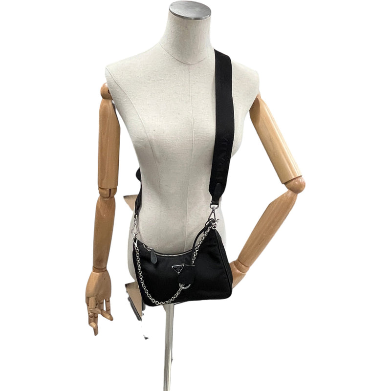 Women's Re-Edition 2005 Crossbody Bag Black