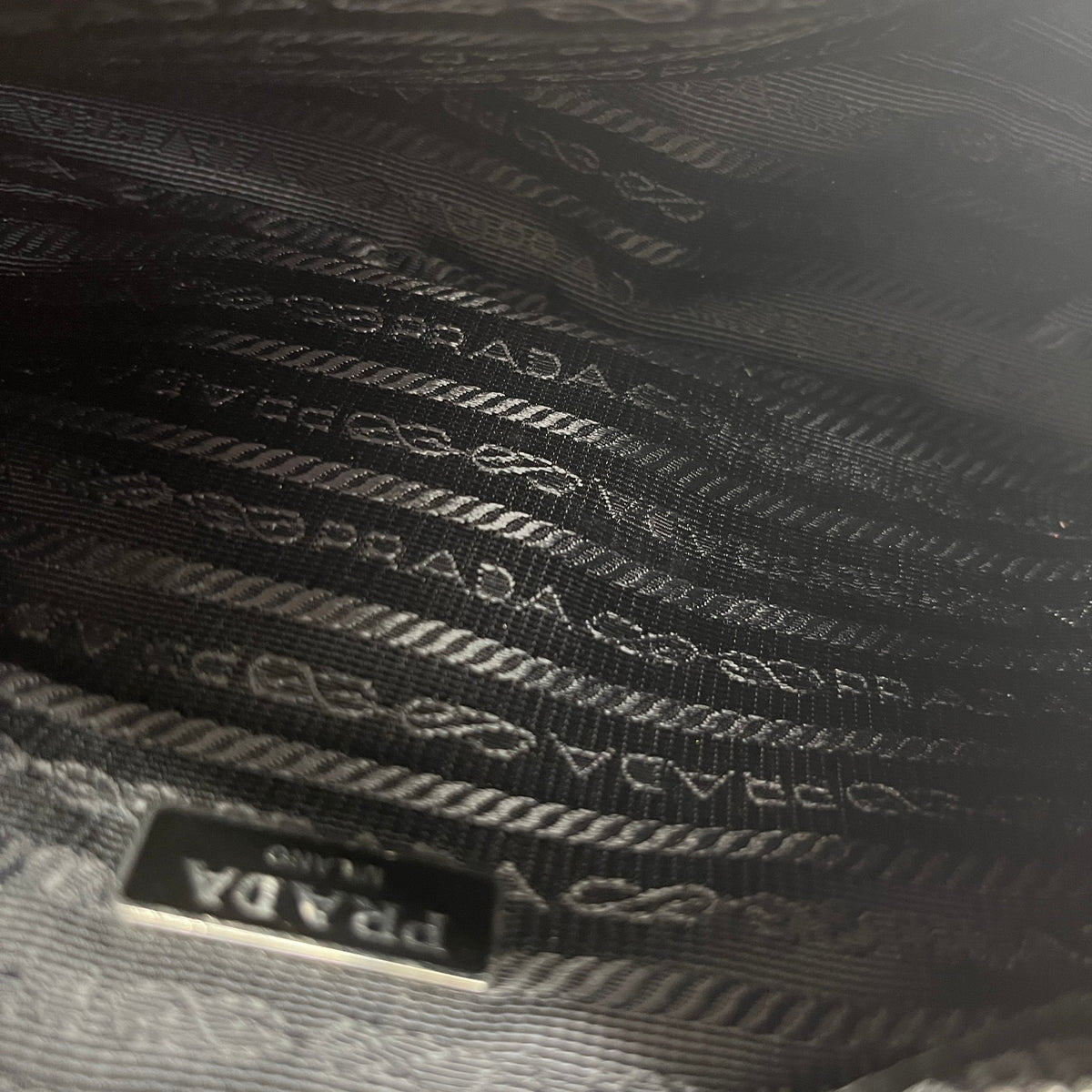 Women's Re-Edition 2005 Crossbody Bag Black - Photo 14