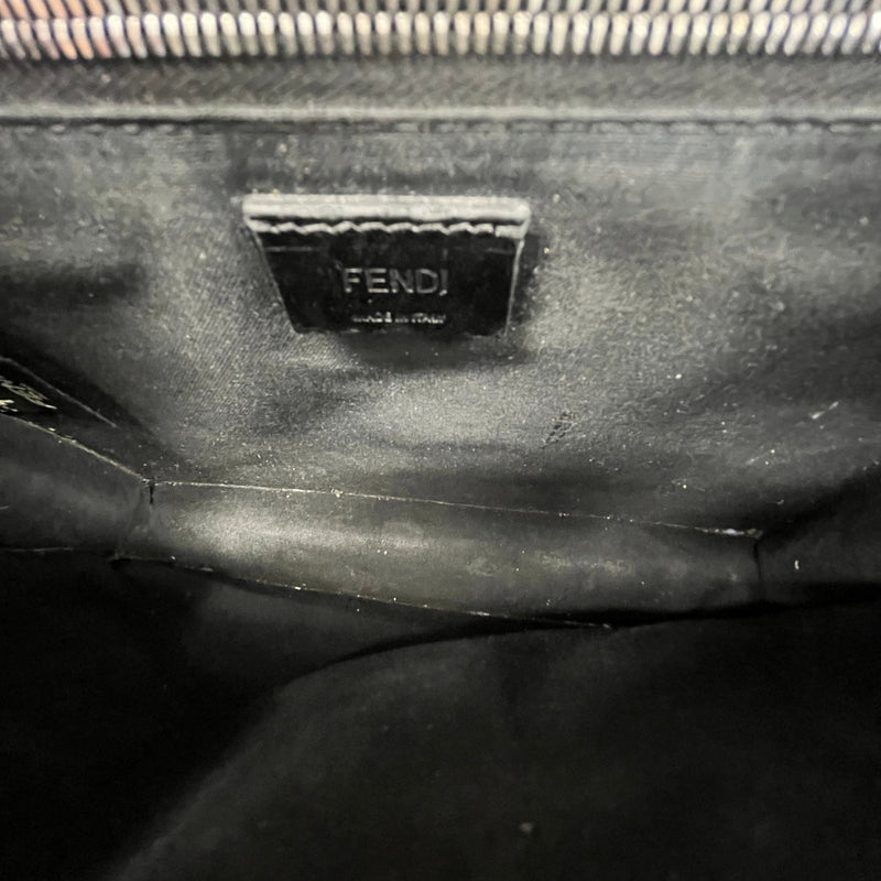 Men's Baguette Medium Messenger Bag Black