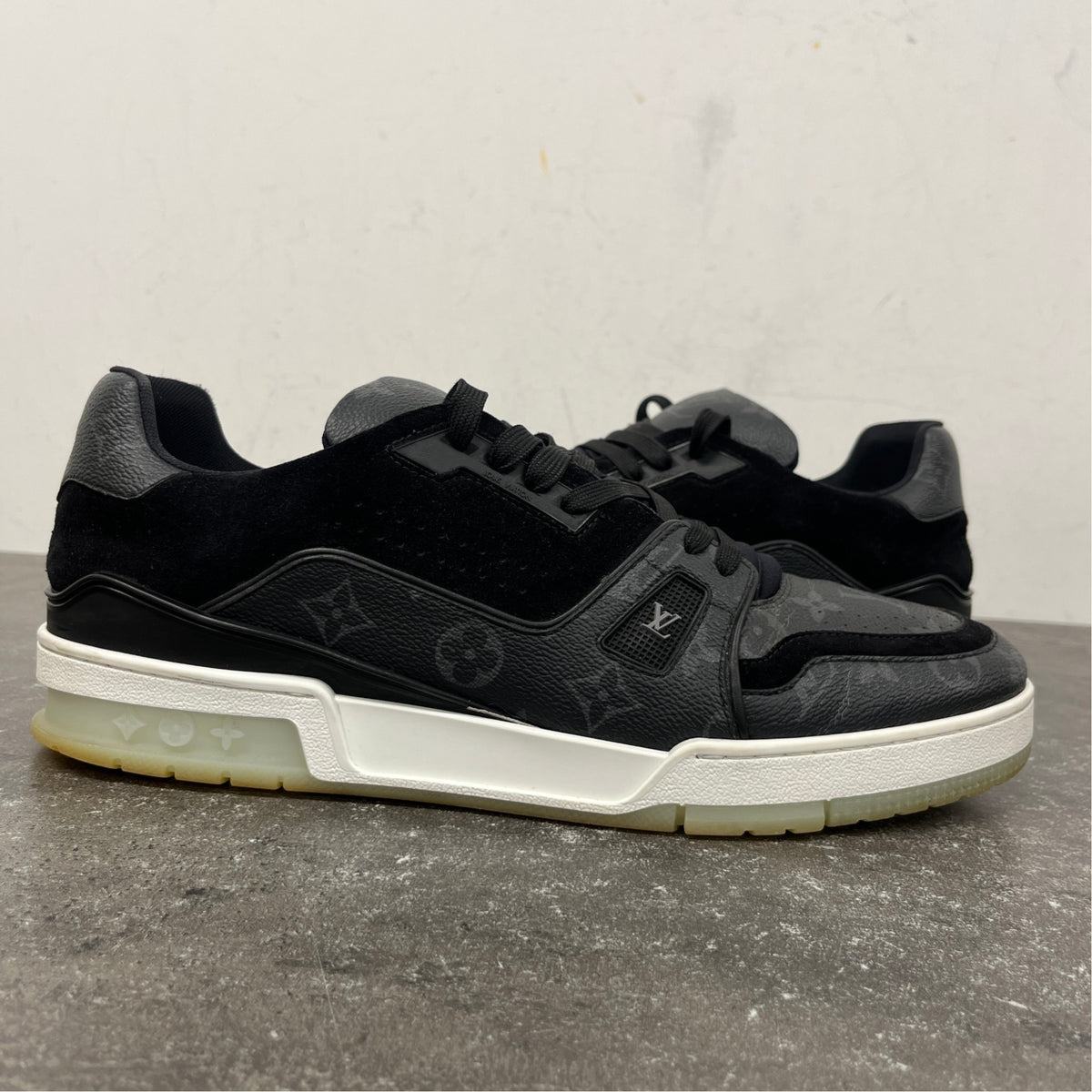 Men's LV Low Trainers Black Size UK 11 / EU 45 - Photo 12