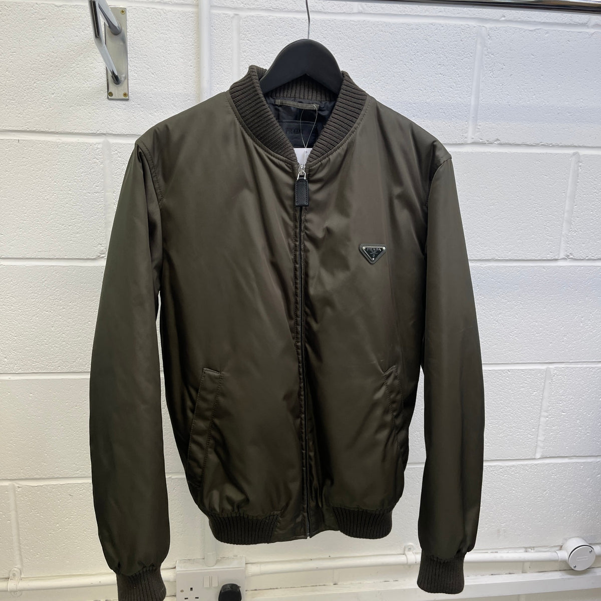 Men's Plaque Logo Bomber Jacket Khaki Size M - Photo 7