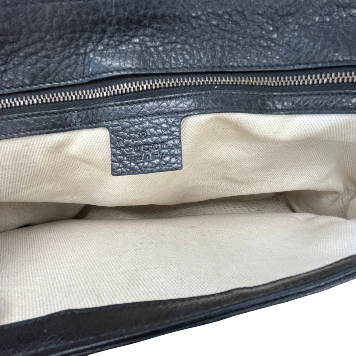 Women's GG Marmont Crossbody Bag Black - Photo 12