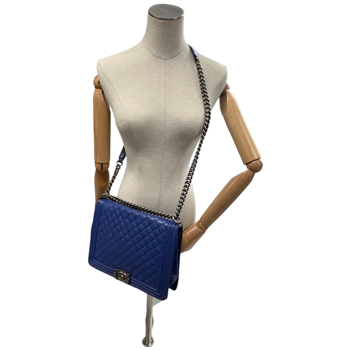 Women's Boy Flap XL Handbag Blue - Photo 2