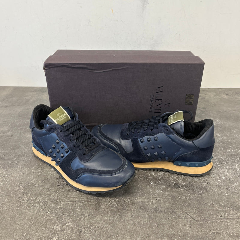 Men's Rockrunner Low Trainers Navy Size UK 7 / EU 41