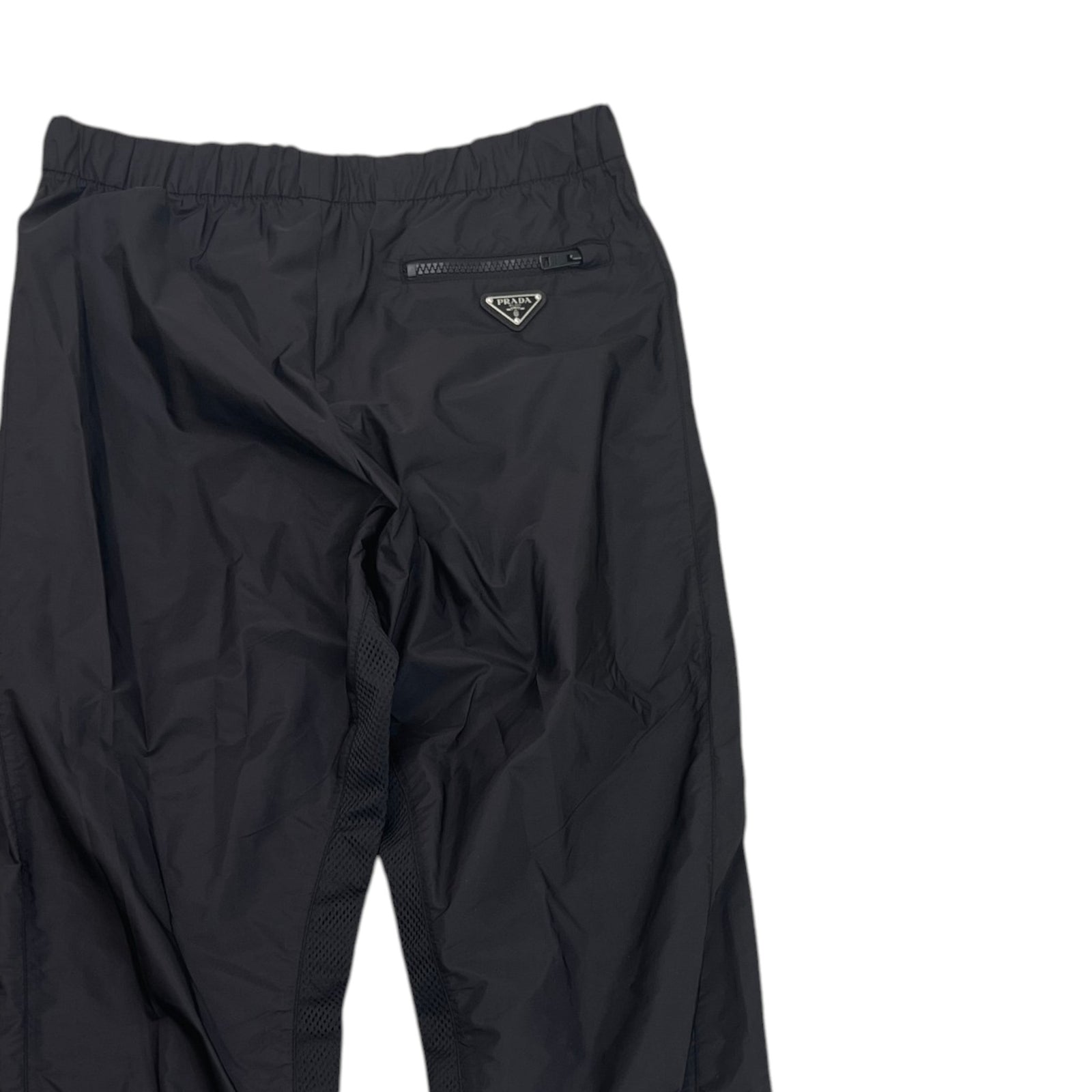 Men's Re-Nylon Plaque Logo Trousers Black Size M / W32 - Photo 4