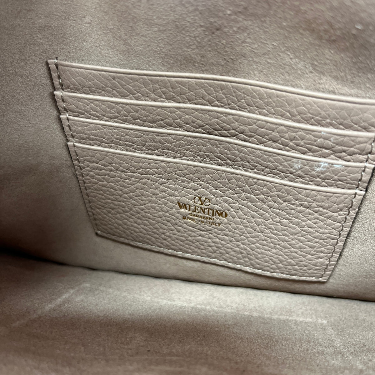 Women's Rockstud Envelope Clutch Nude - Photo 9