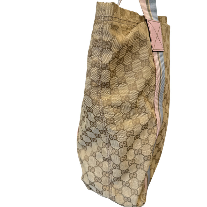 Women's Gg Supreme Tote Handbag Beige