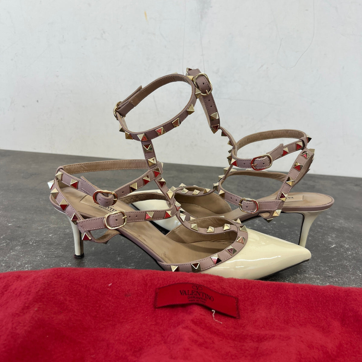 Women's Rockstud Heels Cream Size UK 6.5 / EU 39.5 - Photo 11