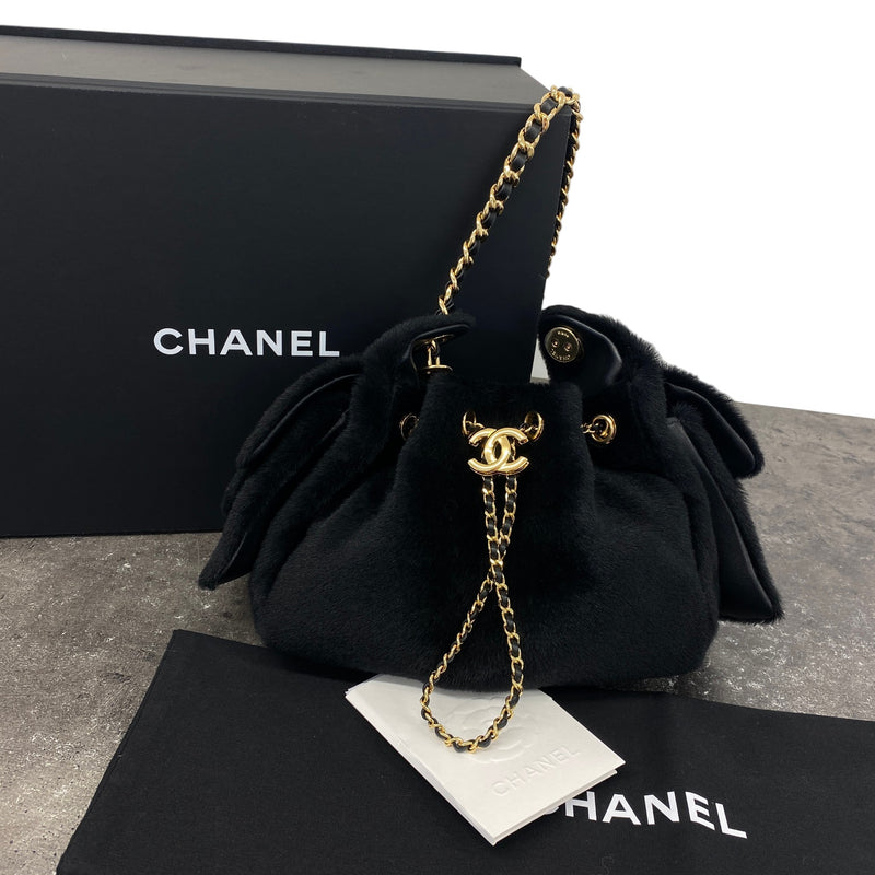 Women's 25 Mini Hobo Pony Hair Handbag Black