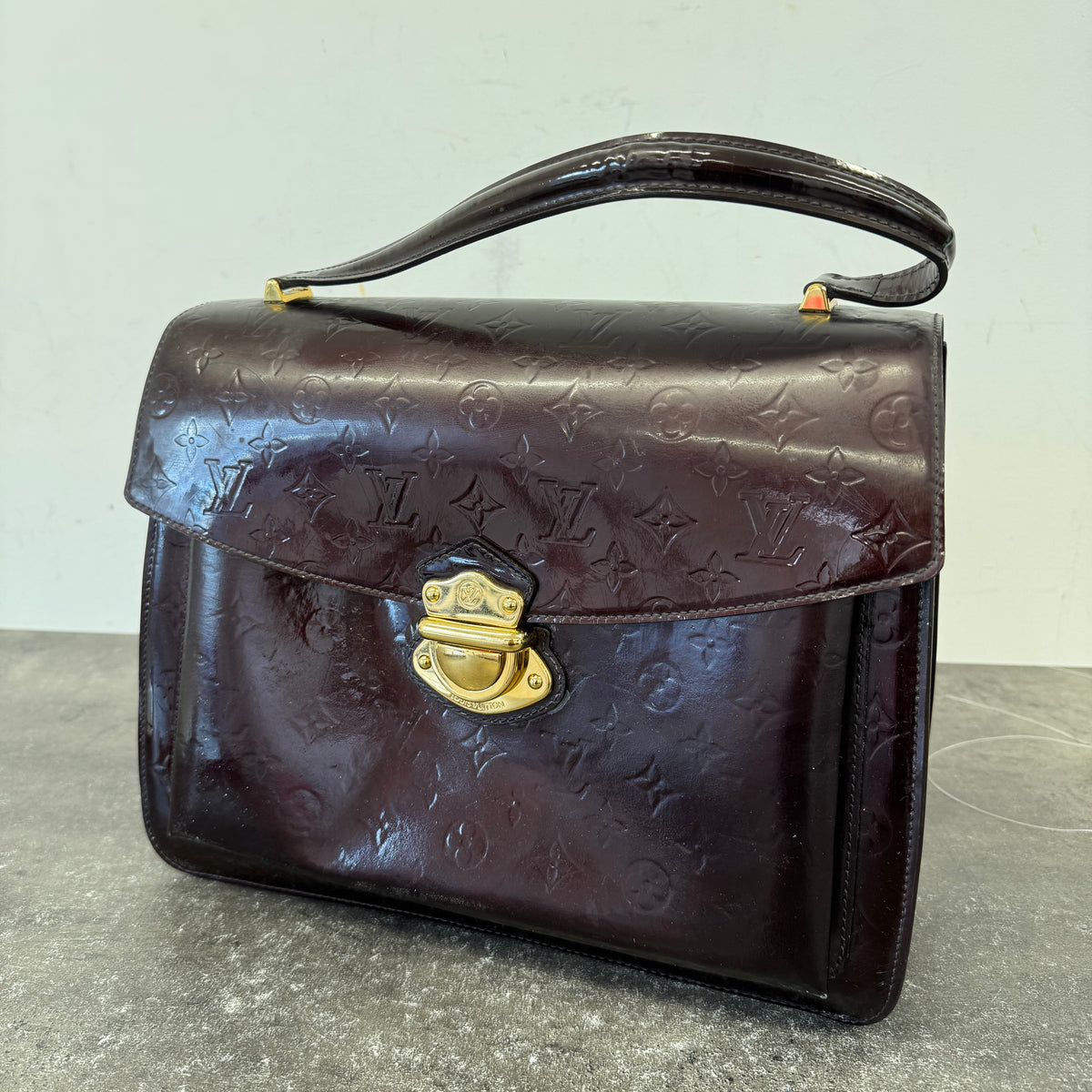 Women's Amarante Monogram Vernis Handbag Purple - Photo 16