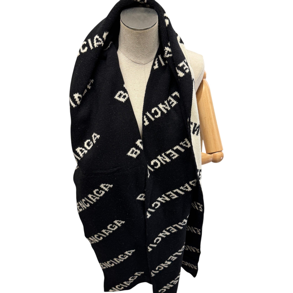 Men's Logo Allover Scarf Black - Photo 2