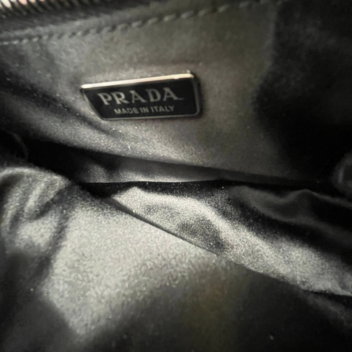 Women's Crystal Embellished Re-Edition 2005 Handbag Black - Photo 14