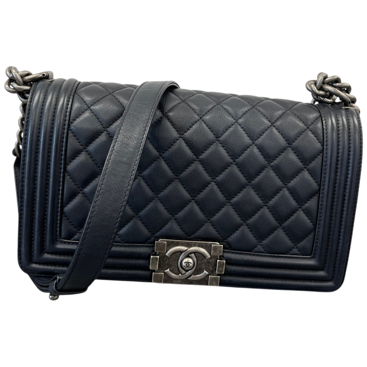 Women's Medium Boy Bag Calfskin Handbag Black - Photo 1