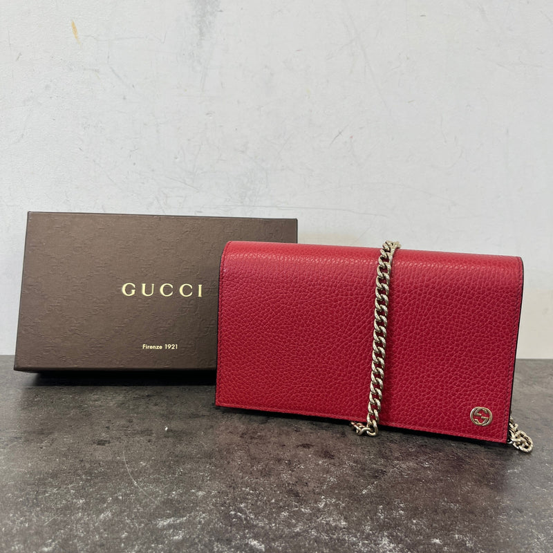 Women's Betty Dollar WOC Crossbody Bag Red