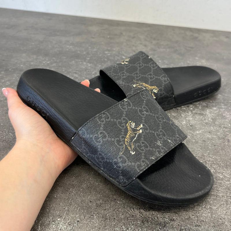 Men's Gg Supreme Tigers Slides Black Size EU 41 / UK 7