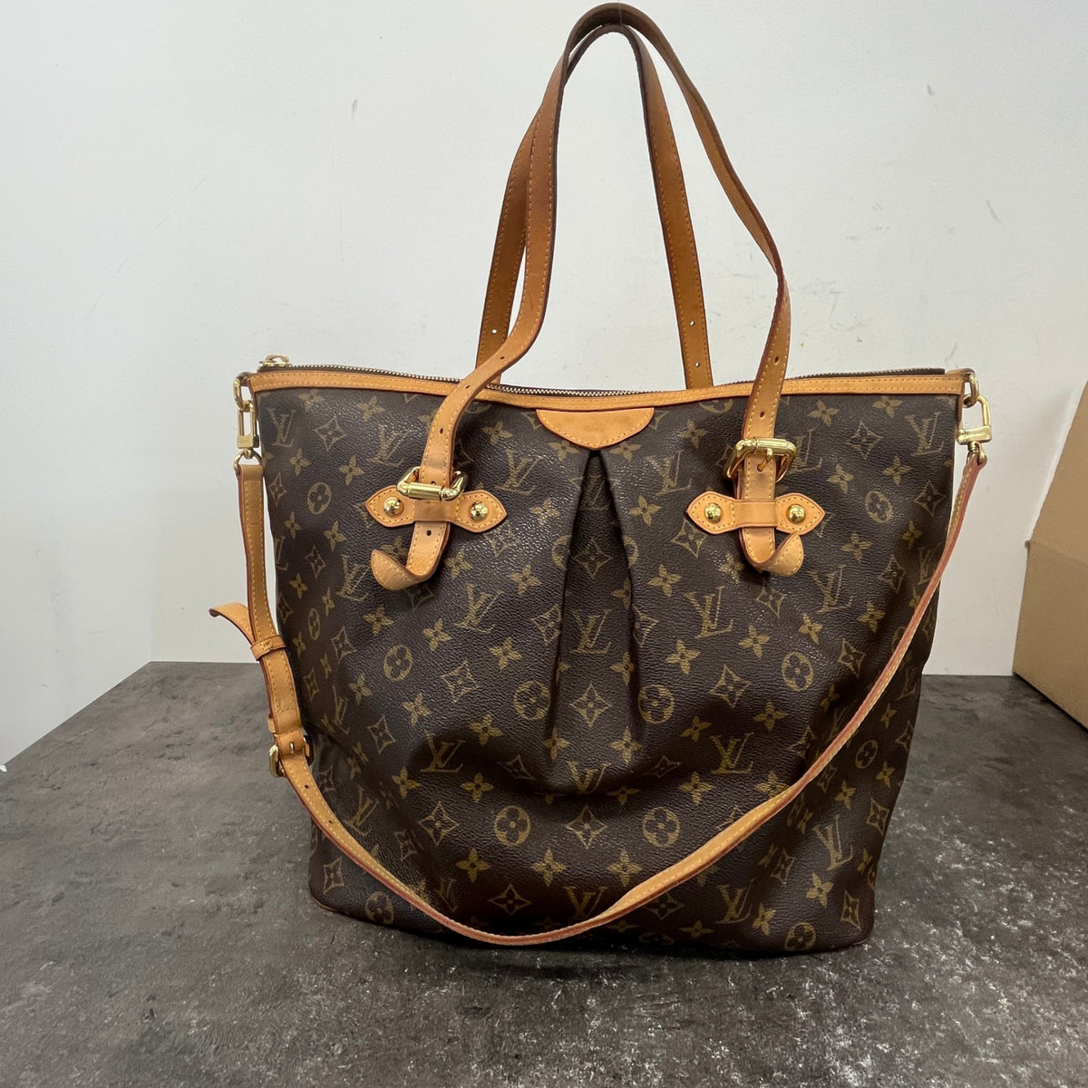 Women's Monogram Palermo GM Handbag Brown - Photo 13