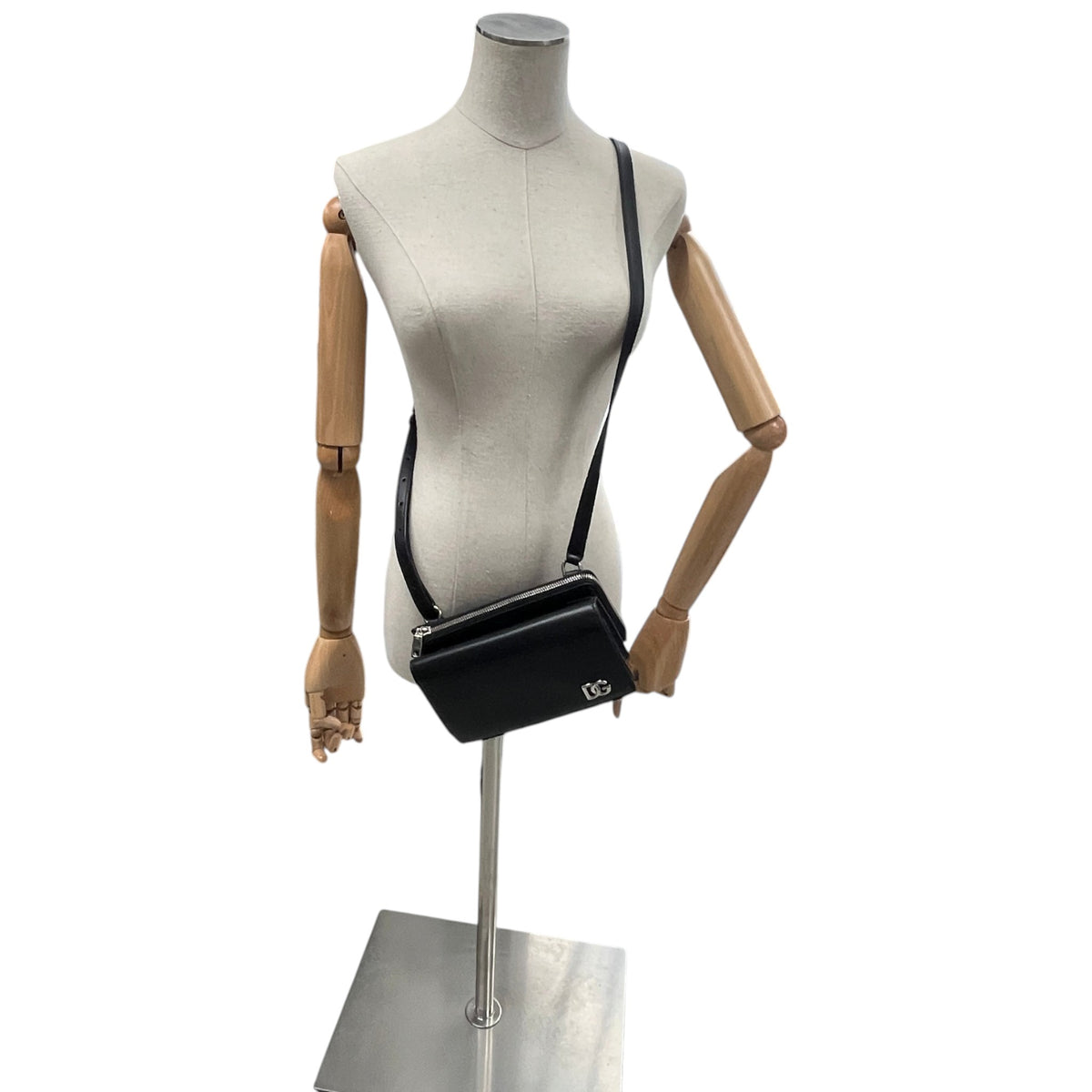 Women's DG Logo Crossbody Bag Black - Photo 2