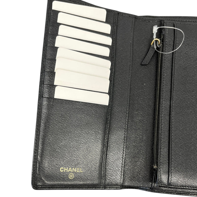 Women's Vintage Coco Button Wallet Black