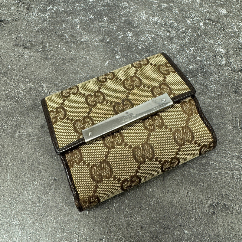 Women's GG Supreme Envelope Wallet Beige