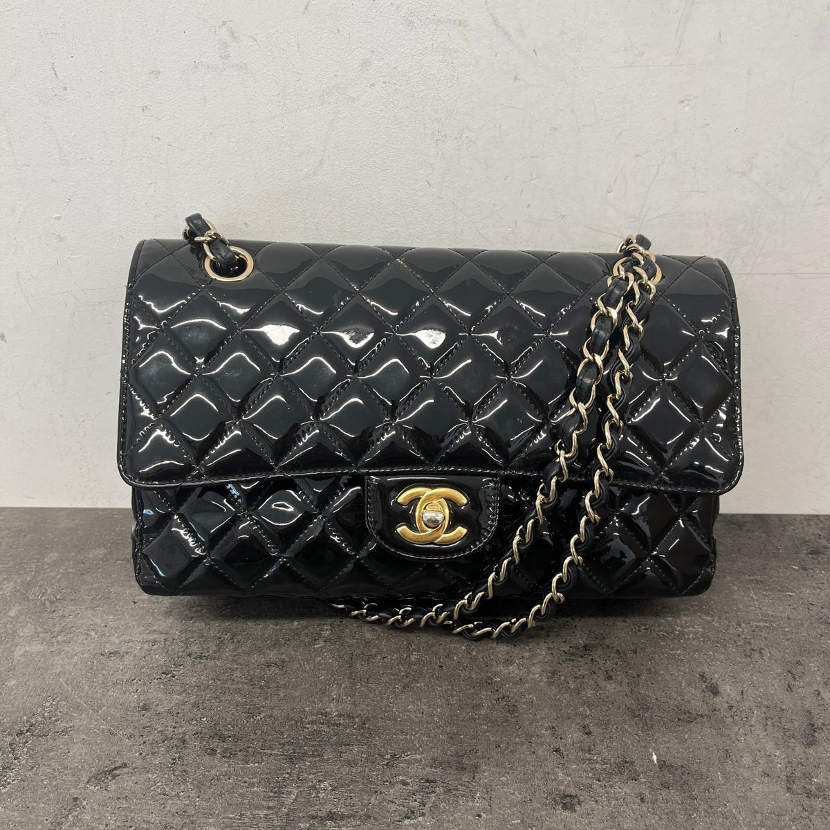 Women's Classic Double Flap Medium Patent Handbag Black - Photo 12