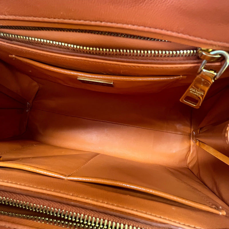Women's Pyramid Frame Handbag Orange